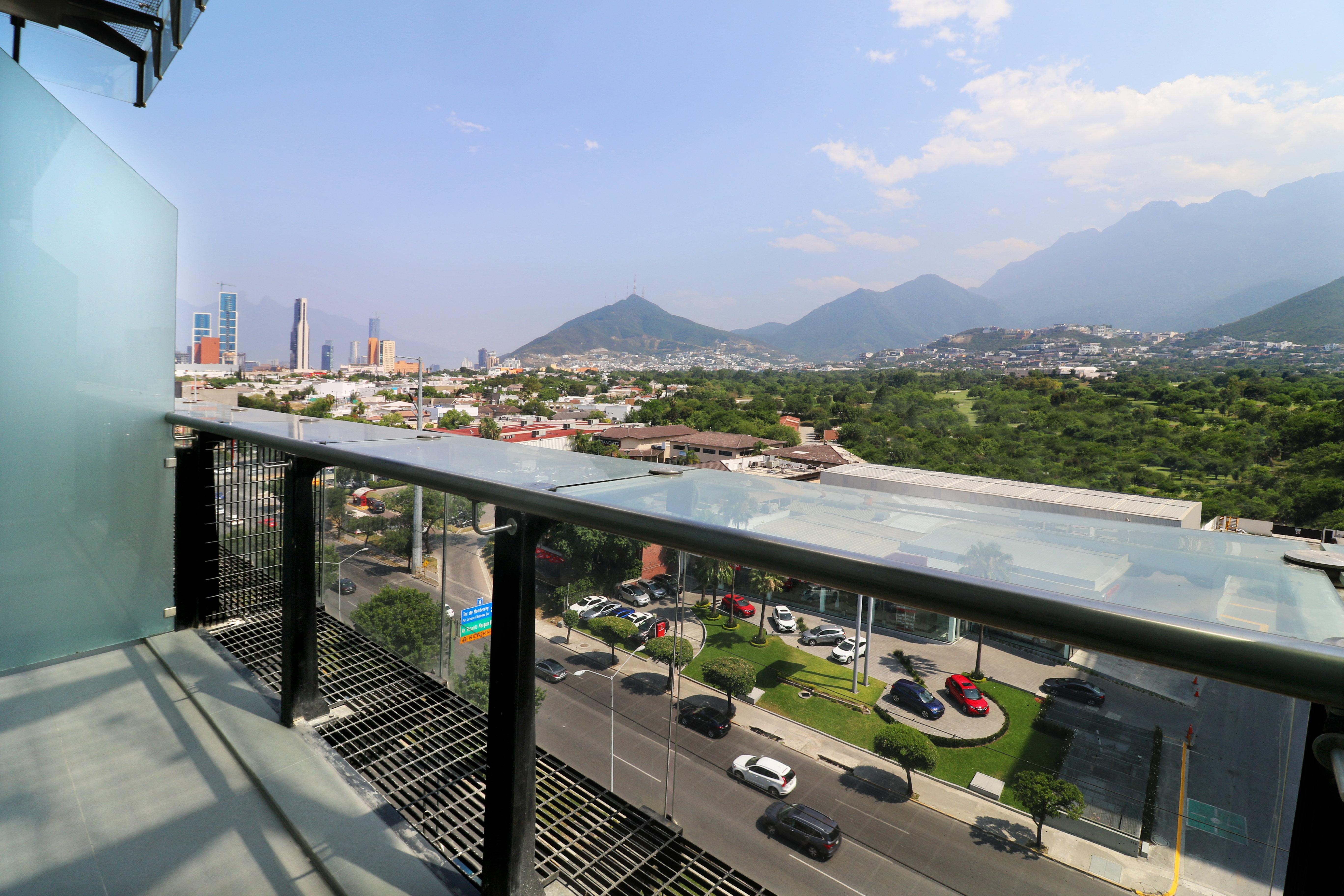 Holiday Inn Express & Suites Monterrey Valle By Ihg San Pedro Garza Garcia Eksteriør billede