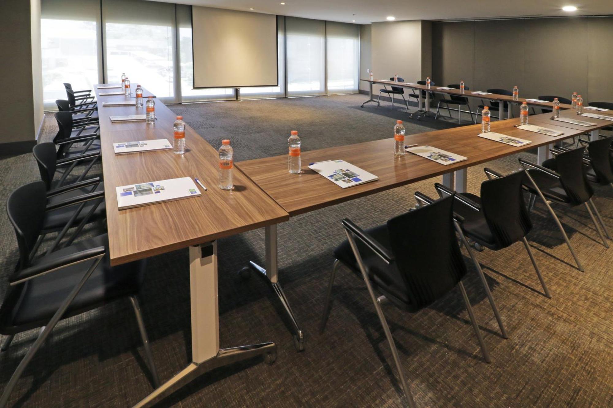 Holiday Inn Express & Suites Monterrey Valle By Ihg San Pedro Garza Garcia Eksteriør billede