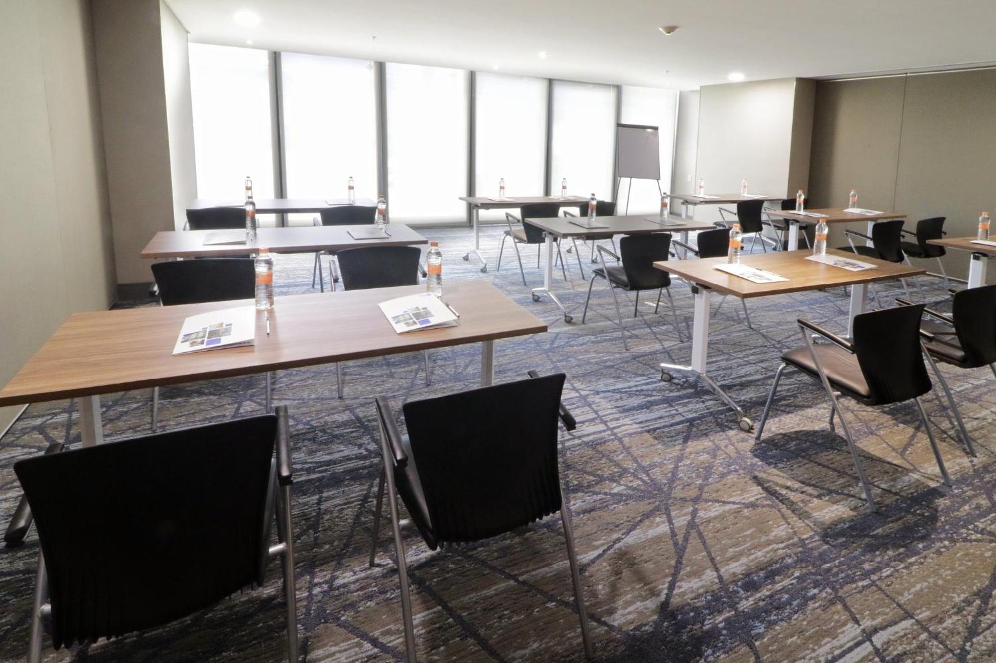 Holiday Inn Express & Suites Monterrey Valle By Ihg San Pedro Garza Garcia Eksteriør billede