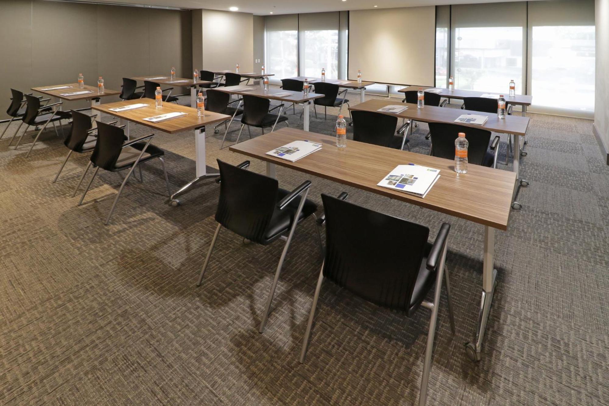Holiday Inn Express & Suites Monterrey Valle By Ihg San Pedro Garza Garcia Eksteriør billede